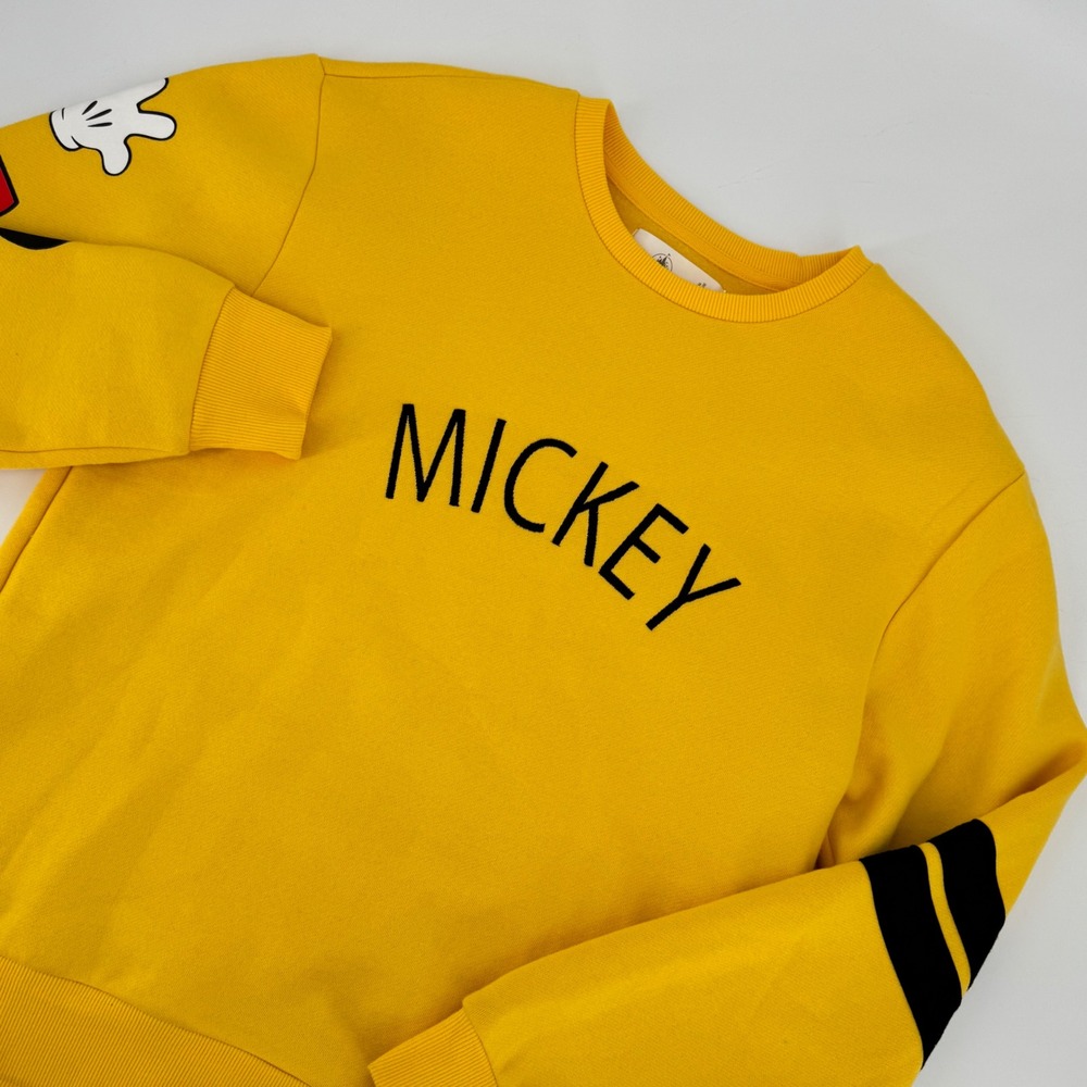Disney Mickey Mouse Yellow Graphic Crewneck Sweatshirt Size Medium Long Sleeve